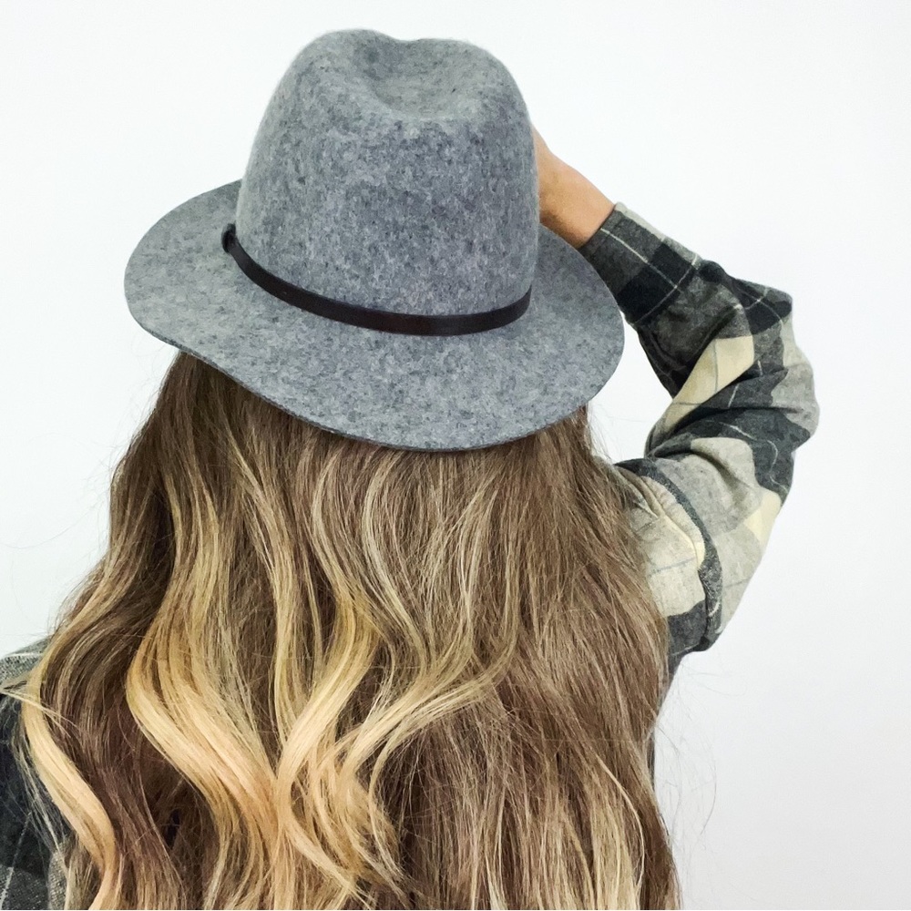 Felted Wool Fedora with Band in Gray | Size S/M